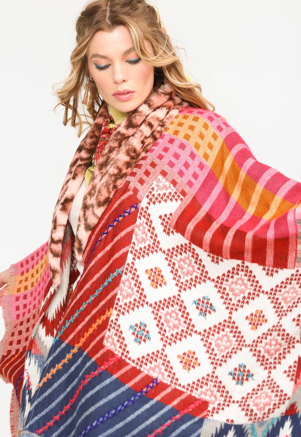 Aratta NOBLE Reversible Poncho