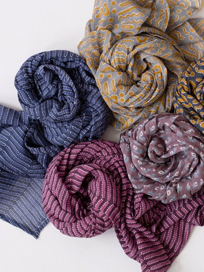 GDCollective CASPER Navy Block Print Scarf Pareo