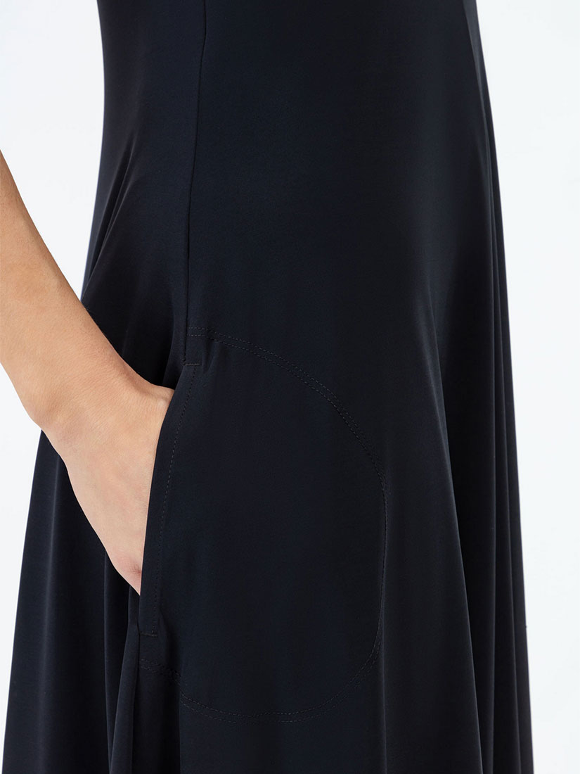 indies Lara tech jersey maxi dress black close up