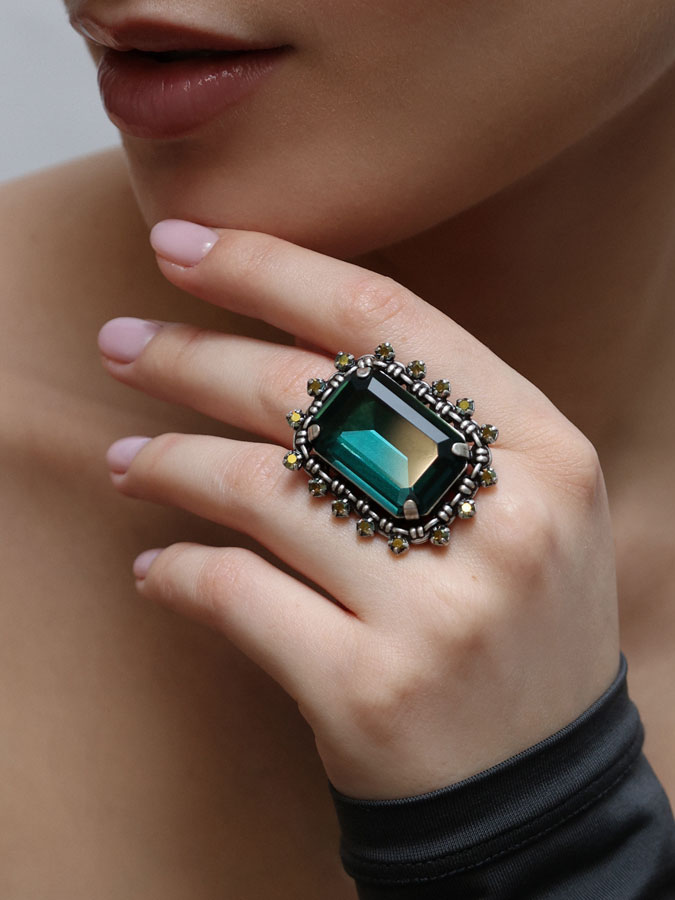 konplott aztec coctail ring emerald