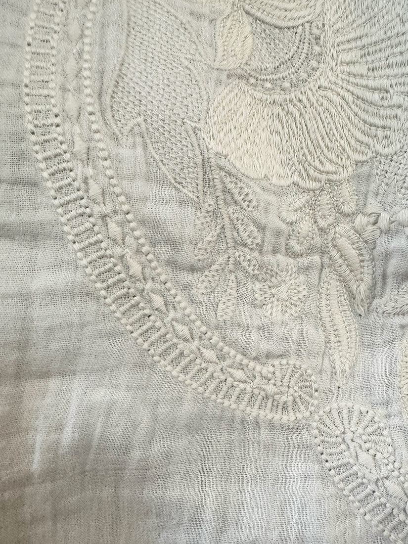 AVERI Embroidered Jacket