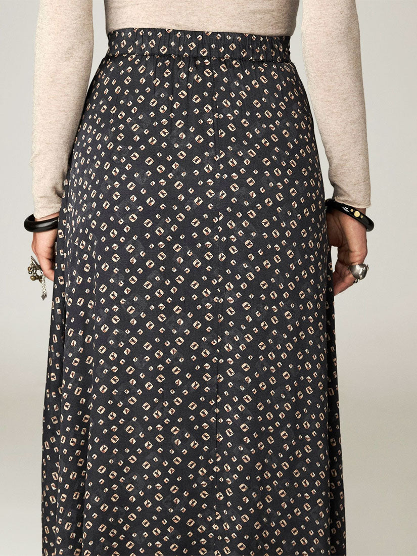 maison hotel tana skirt back