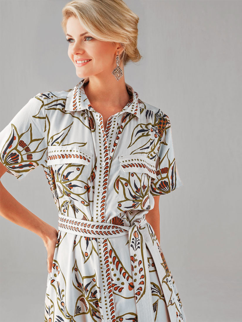 omika amira maxi dress diya powder print