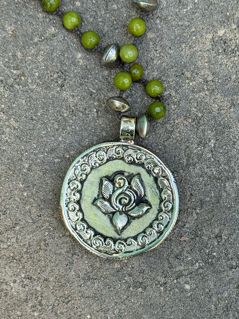 Jaded Rose Pendent Necklace