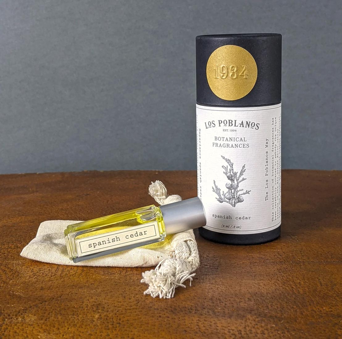 los poblanos spanish cedar roll on fragrance