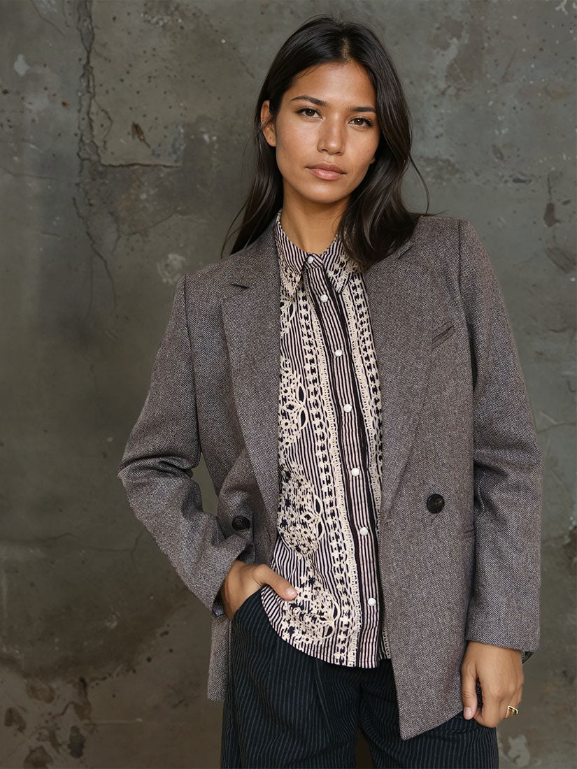 maison hotel bebo embroidered blouse cohiba tabacco on black hair model