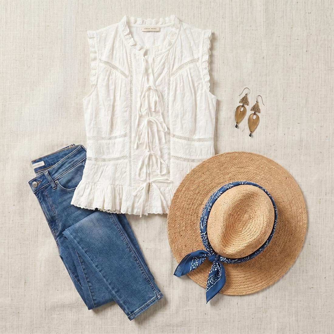 CAMILA Embroiderd Full Moon Top