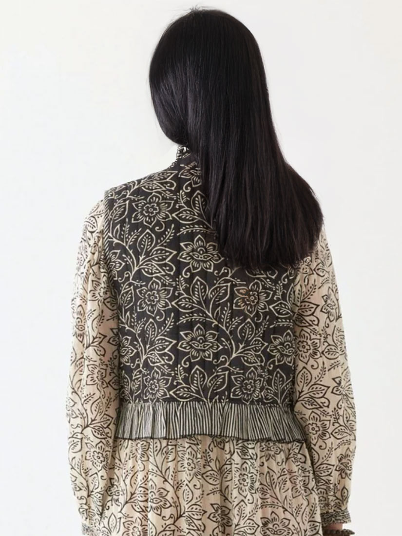 Maison Hotel FERNANDA Jasmine Print Reversible Vest