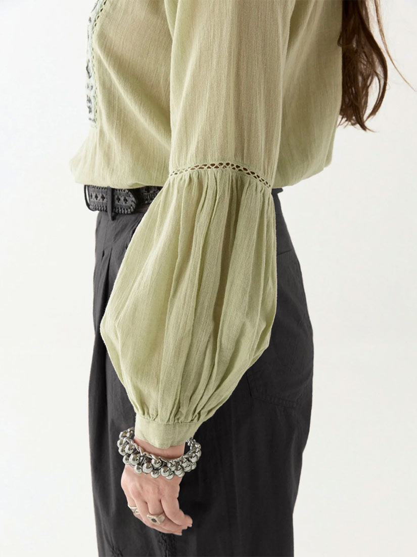 Maison Hotel SHANTI Blouse Al Green