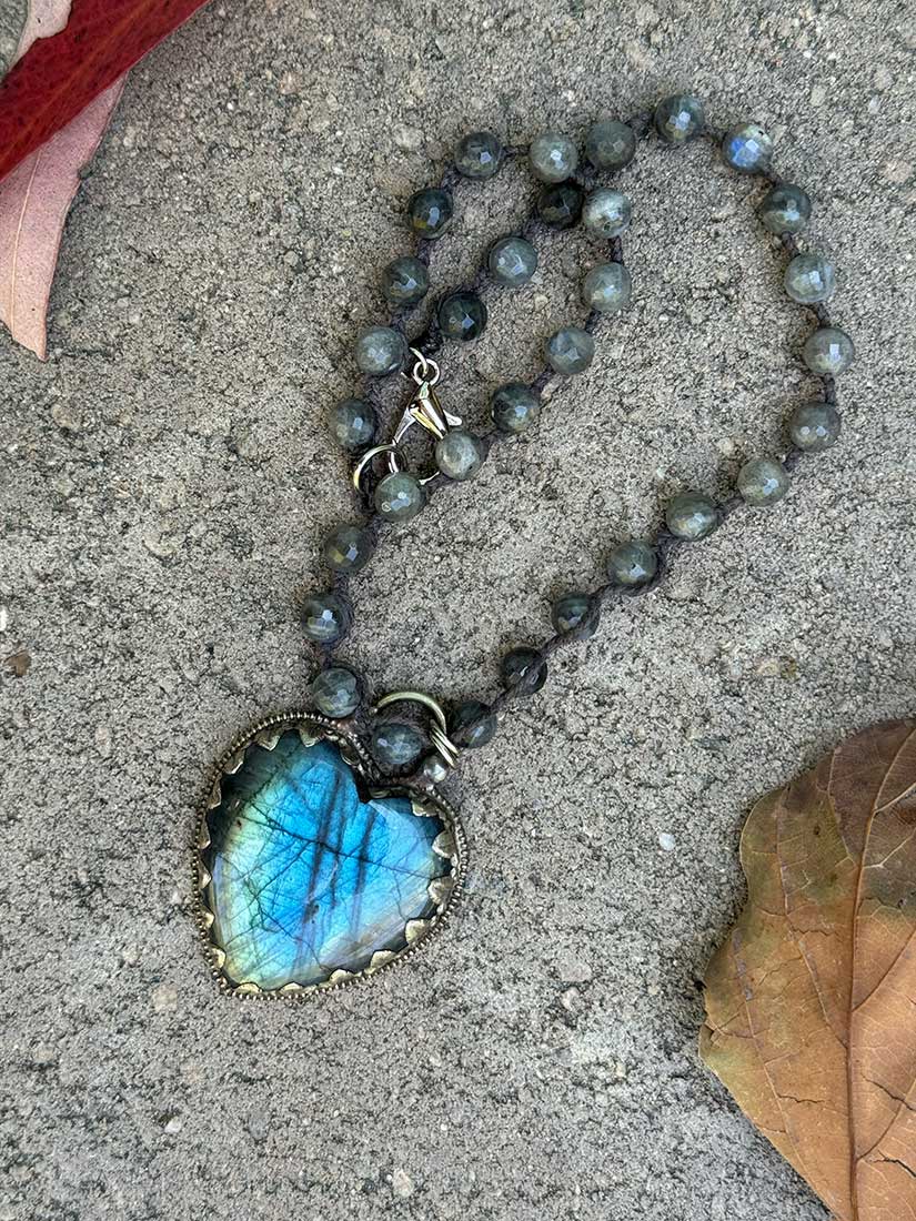 luminaire labradority heart pendant necklace tara gasparian