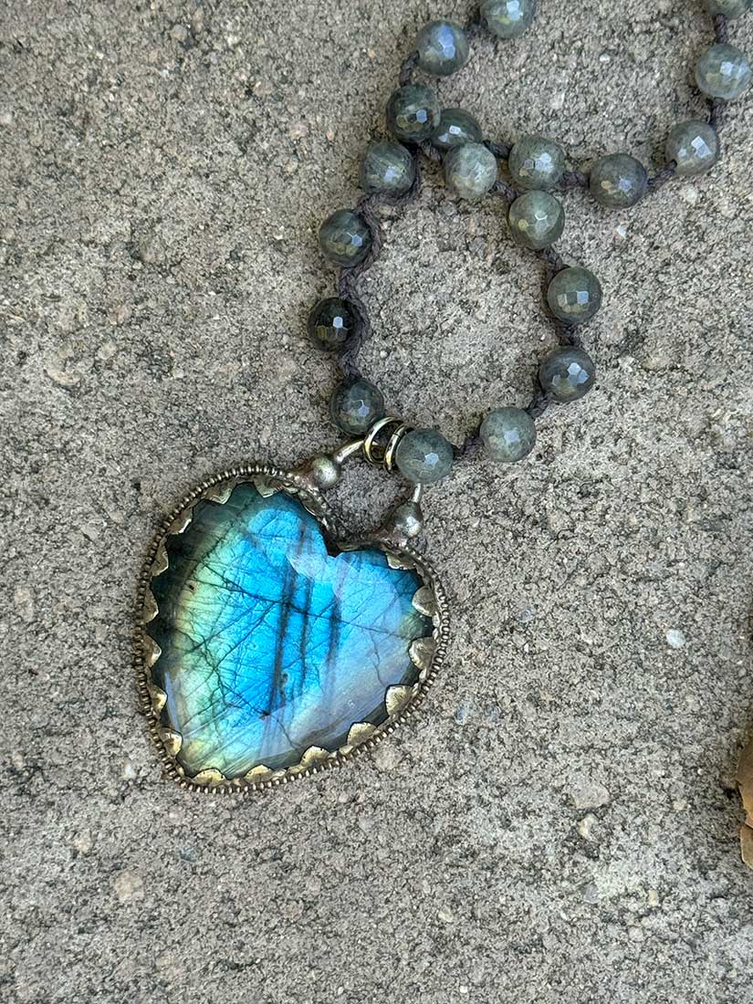 LUMINAIRE Labradorite Heart Pendant Necklace