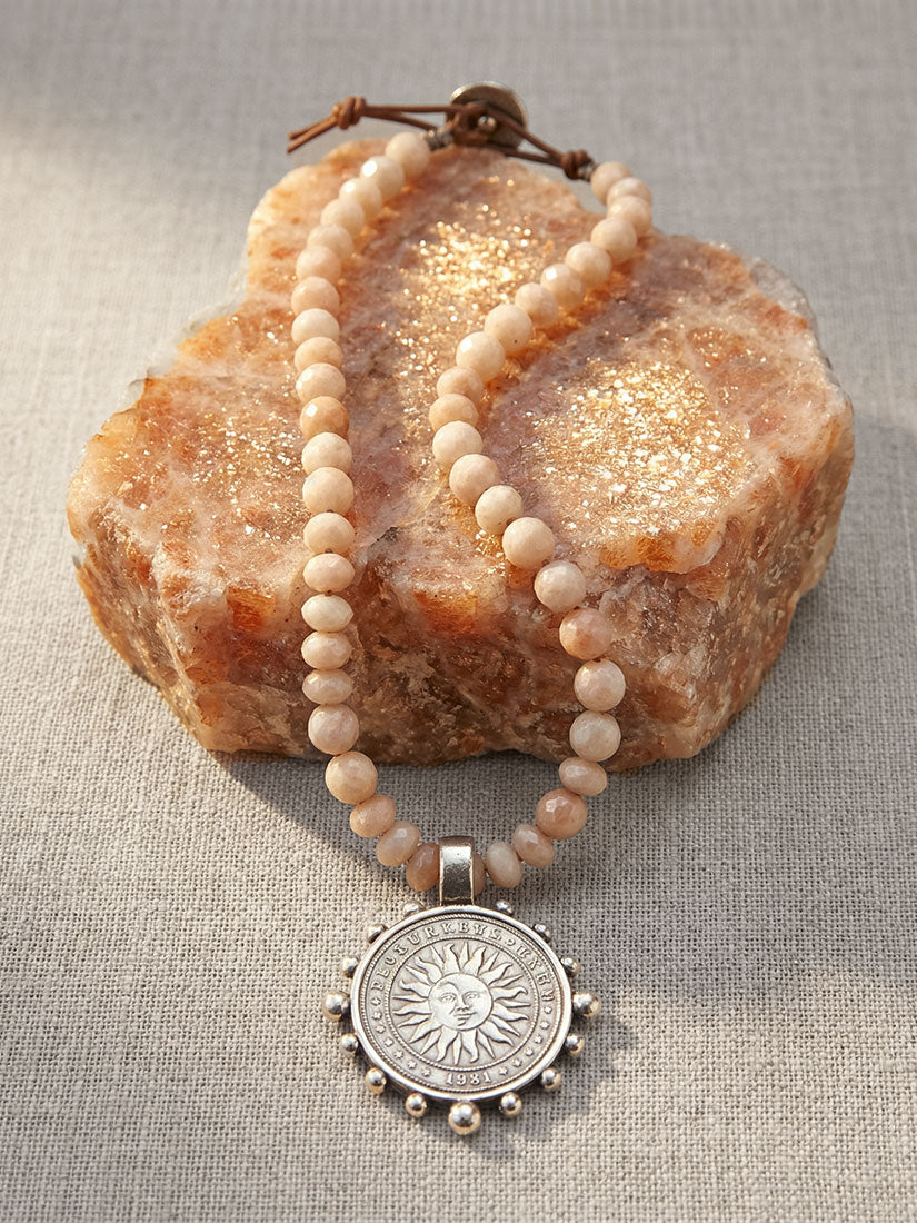 LET THE SUN SHINE Sunstone Pendant Necklace