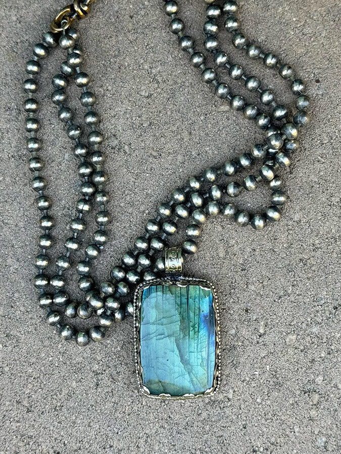 zowee jewelry sezana labradorite and silver pendant necklace