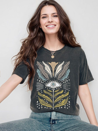 GDC Mystic Floral Graphic Tee