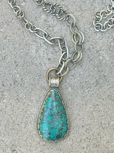 AMRITA Turquoise Pendant Necklace 