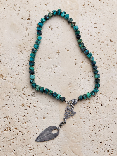 WISDOM Chunky Turquoise Pendant Necklace