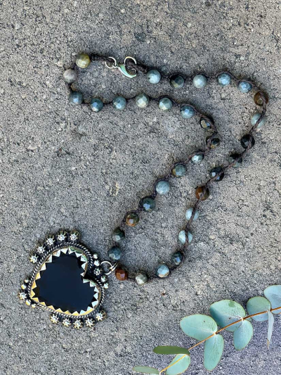 RAVEN'S HEART Onyx Pendant Necklace 