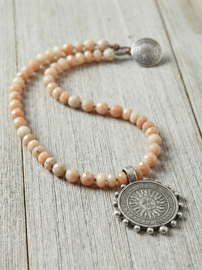 LET THE SUN SHINE Sunstone Pendant Necklace